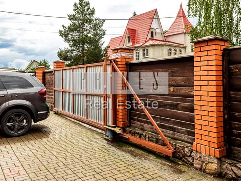 будинок за адресою Кар'єрна вул.