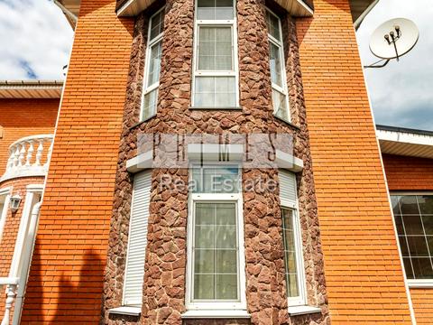 будинок за адресою Кар'єрна вул.