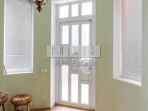 будинок за адресою Кар'єрна вул.