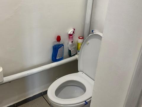 комерційна за адресою Харківське шосе, 49