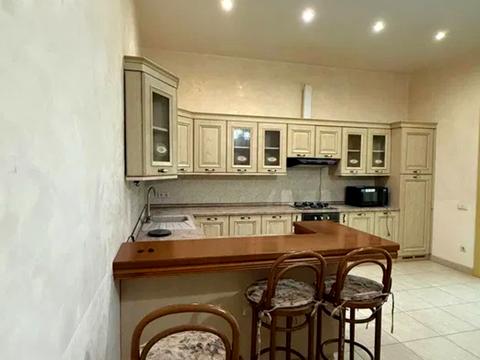 дом по адресу Оболонская набережная ул.