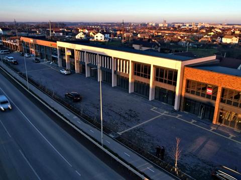 комерційна за адресою Юзвинська вулиця, 35