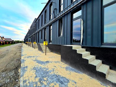 комерційна за адресою Юзвинська вулиця, 35