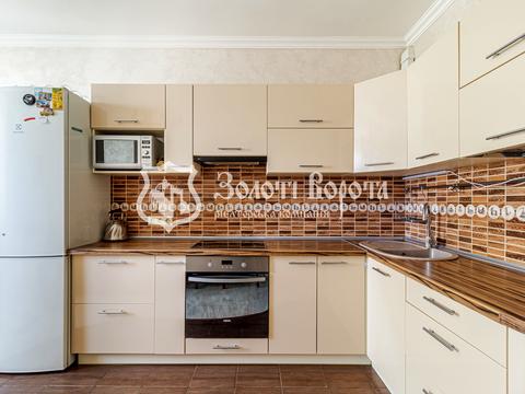 квартира по адресу Владимира Наумовича ул. (Антонова-Овсієнка), 4