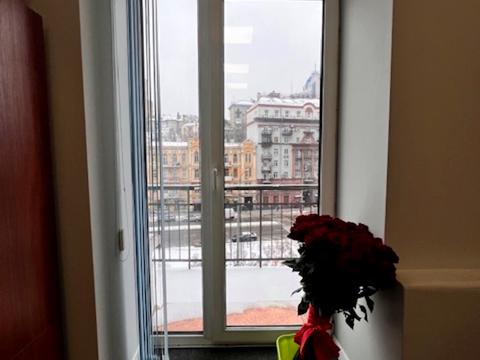 комерційна за адресою Басейна вул., 12