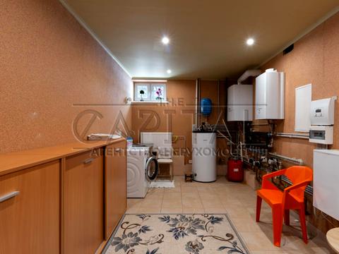 будинок за адресою смт. Козин, Шервудська вул.