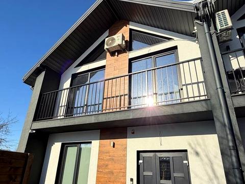 будинок за адресою Вокзальна вул., 74б