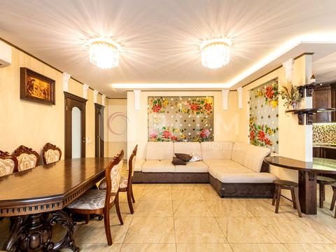 квартира по адресу Андрея Мельника ул., (Будинок 4)