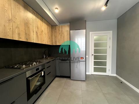 квартира за адресою Хотинська вул., 12