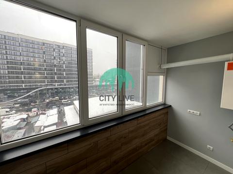 квартира за адресою Хотинська вул., 12