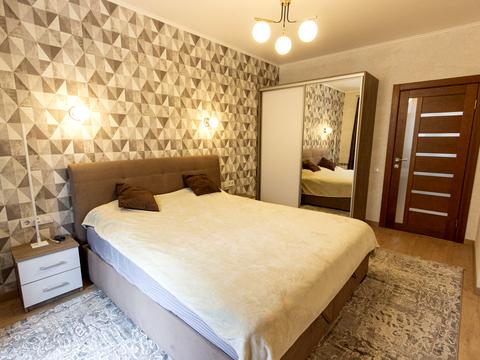 квартира по адресу Угорская ул., 12