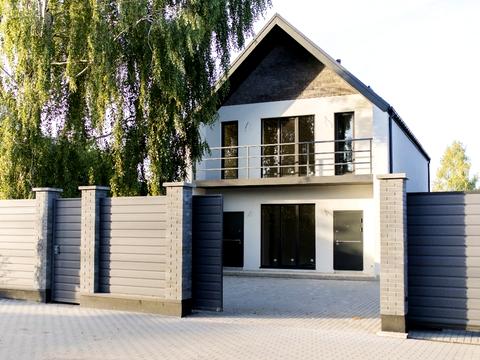 дом по адресу Сергея Колоса ул. (Ленина), 2-Б