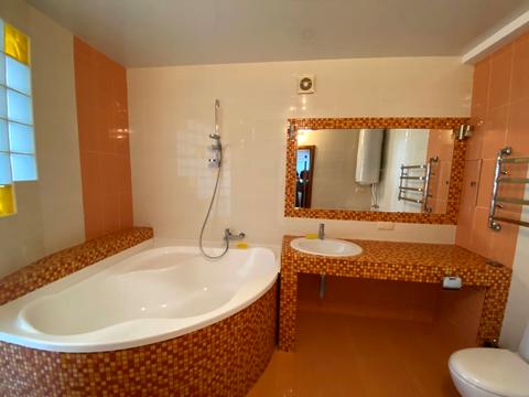 квартира за адресою Чорноморськ (Іллічівськ), Парусна вул. (Героїв Сталінграду), 1г