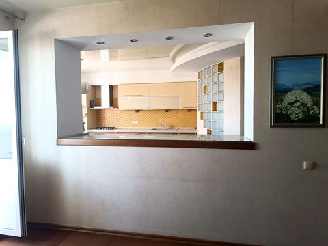 квартира за адресою Чорноморськ (Іллічівськ), Парусна вул. (Героїв Сталінграду), 1г