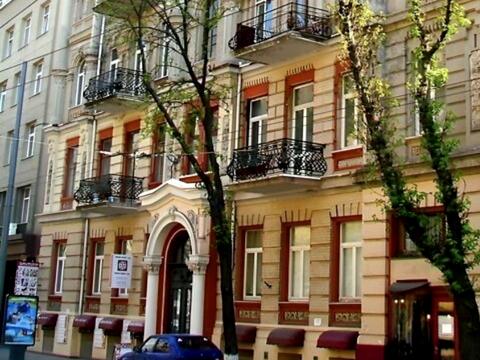 комерційна за адресою Київ, Велика Житомирська вул., 13