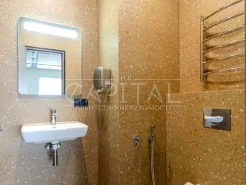 комерційна за адресою Антоновича вул. (Горького), 109