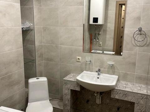 квартира за адресою Ревуцького вул., 54