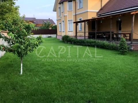 будинок за адресою с. Козин, Партизанська вул.