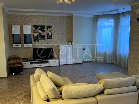 будинок за адресою с. Козин, Партизанська вул.