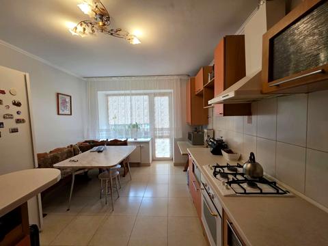 квартира за адресою Шпитальна вул., 7