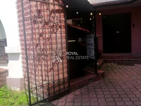 комерційна за адресою Миколи Бажана просп., 26