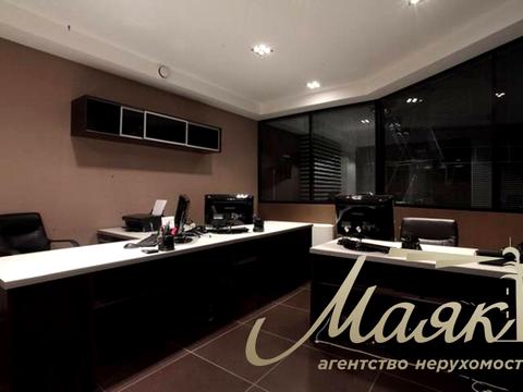 комерційна за адресою Велика Васильківська вул. (Червоноармійська), 72