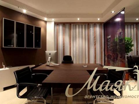 комерційна за адресою Велика Васильківська вул. (Червоноармійська), 72