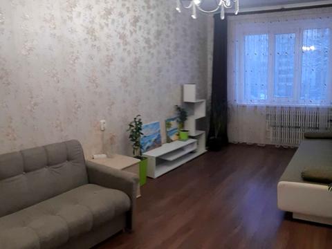 квартира за адресою Володимира Івасюка вул., 46