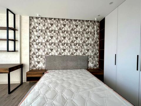 квартира за адресою Салютна вул., (Будинок 02301-02303)