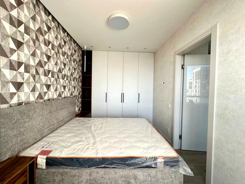 квартира за адресою Салютна вул., (Будинок 02301-02303)