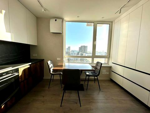 квартира за адресою Салютна вул., (Будинок 02301-02303)