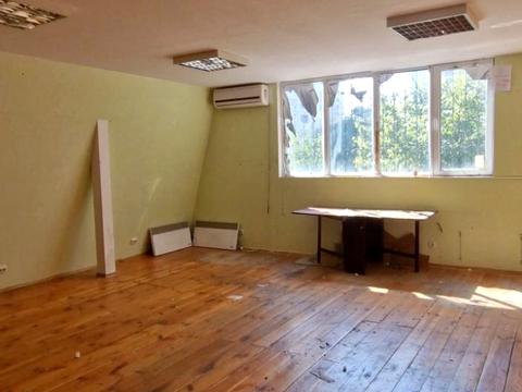 комерційна за адресою Олександра Кошиця вул., 9-в