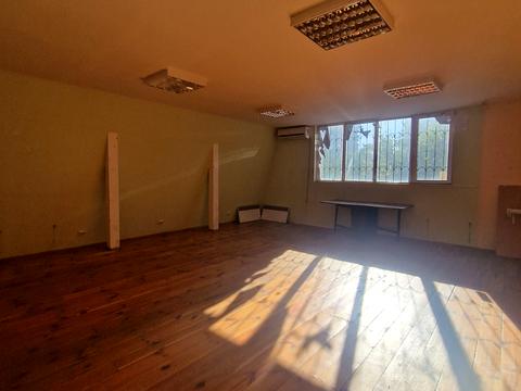 комерційна за адресою Олександра Кошиця вул., 9-в