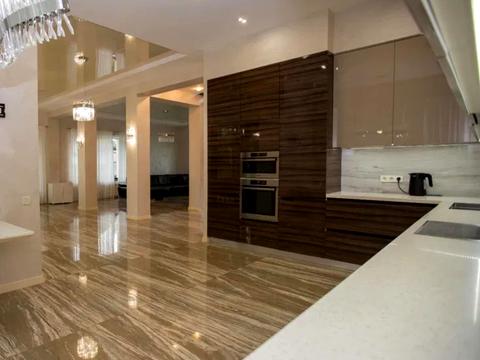 будинок за адресою Лесі Українки