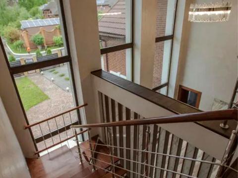 будинок за адресою Лесі Українки