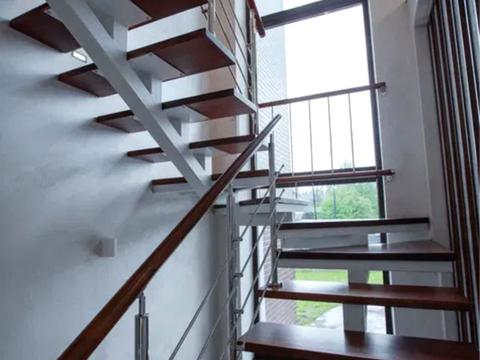 будинок за адресою Лесі Українки