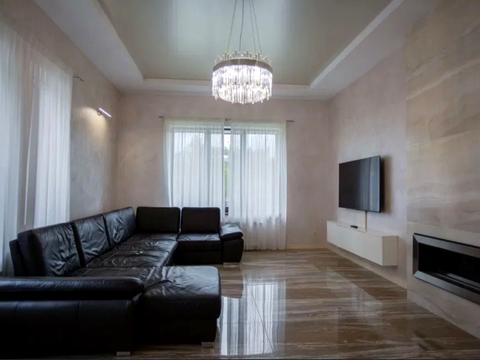 будинок за адресою Лесі Українки