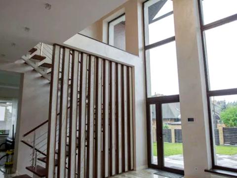 будинок за адресою Лесі Українки