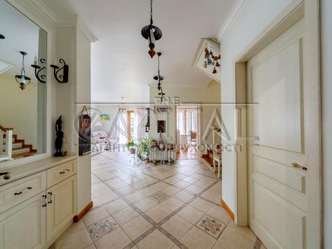 дом по адресу Озерна