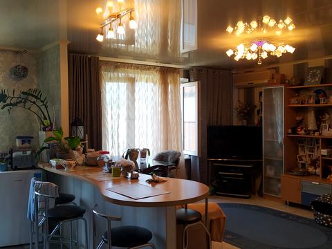 квартира за адресою Академіка Корольова вул., 102