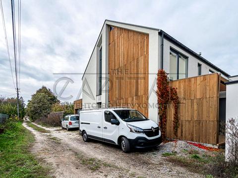 дом по адресу Берковецкая ул.