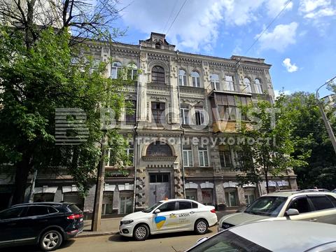 квартира за адресою Межигірська вул., 32