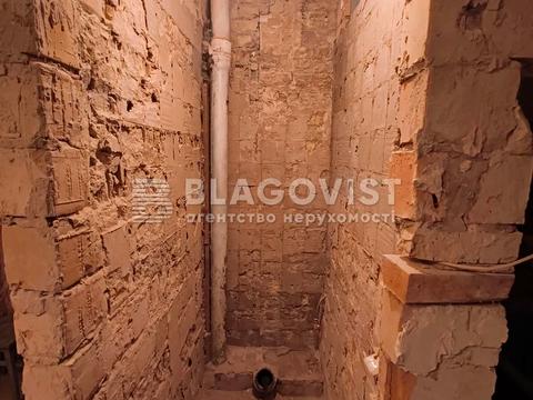 квартира по адресу Межигорская ул., 32