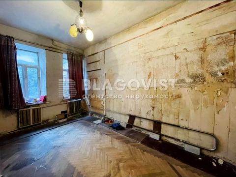 квартира по адресу Межигорская ул., 32