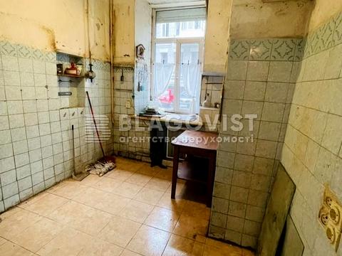 квартира по адресу Межигорская ул., 32