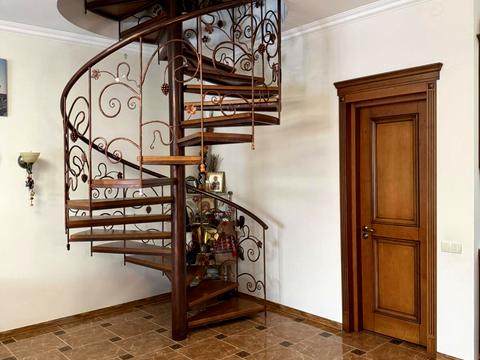 будинок за адресою с. Підгірці, Лугова вул.