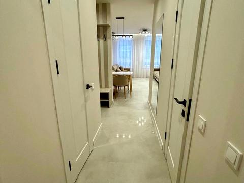 квартира за адресою Салютна вул., (Будинок 02301-02303)