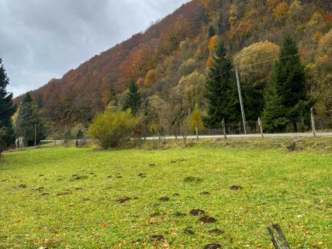 участок по адресу 