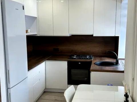 квартира за адресою Кирилівська вул. (Фрунзе), 115/1