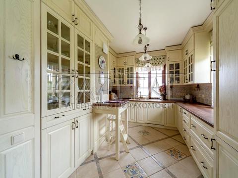 дом по адресу Озерна